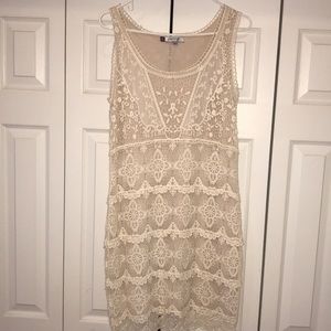 Jennifer Lopez lace dress